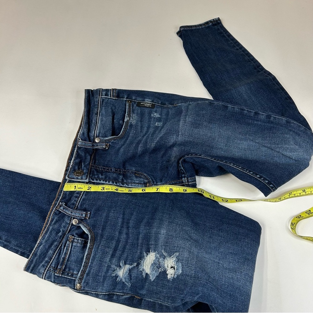 Silver Jeans Women’s Suki Skinny W29/L29 Dark Wash Distressed Blue Denim #1536 - Picture 8 of 14